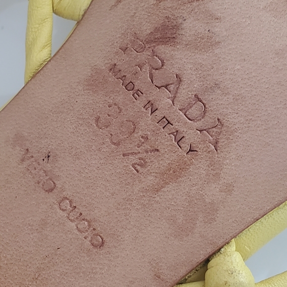 PRADA - size 39 1/2 -sandals- shoes-heels -leather- - Picture 9 of 9